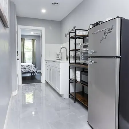 Cozy Micro Apartment, Minutes From Falls Niagara Falls Exterior foto