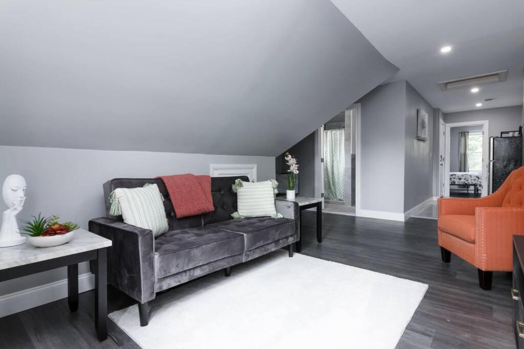 Cozy Micro Apartment, Minutes From Falls Appartement