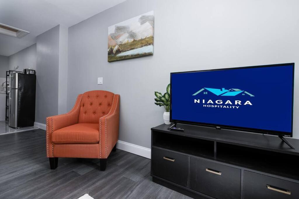 Cozy Micro Apartment, Minutes From Falls Appartement Niagara Falls