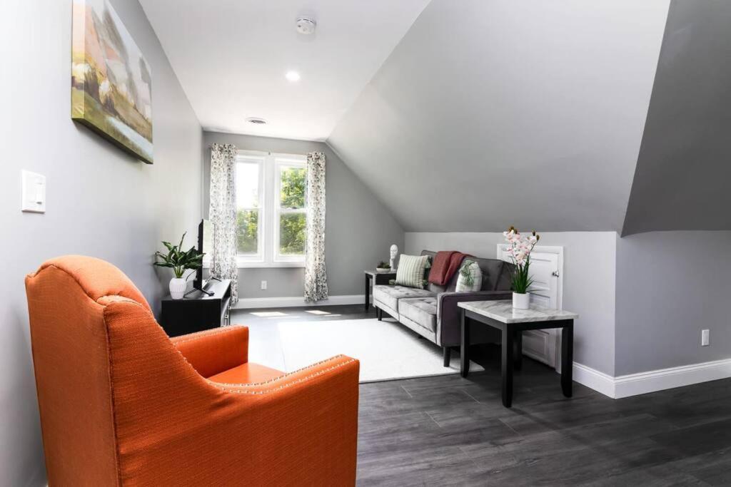Cozy Micro Apartment, Minutes From Falls Appartement Niagara Falls